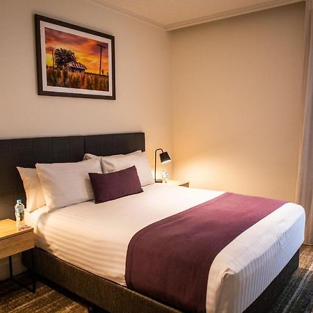Porter'S Plainland Hotel Экстерьер фото